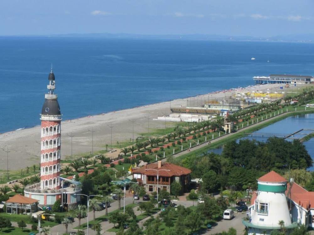 Appartamento Batumi Esterno foto